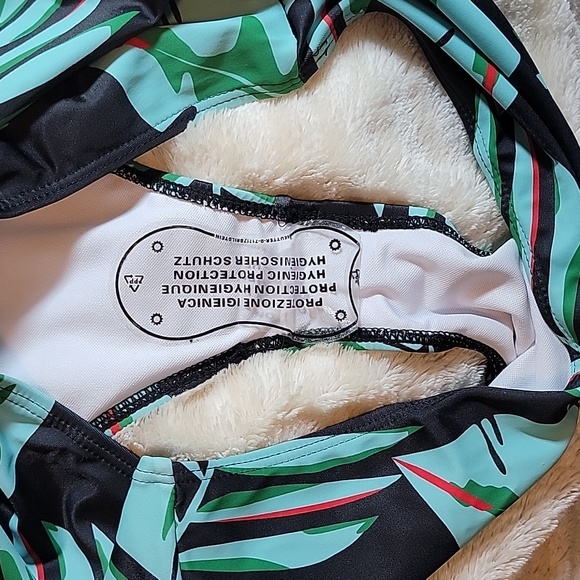 High waisted bikini bottoms - Picture 3 of 4